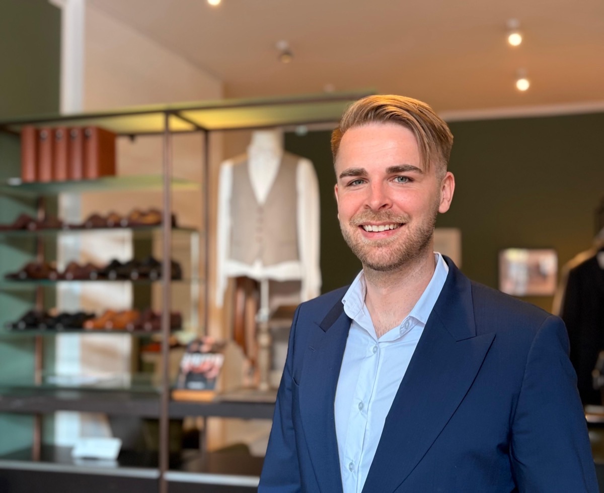 Bespoke Tailoring Atelier Hamburg – Maßkonfektion und Beratung vor Ort